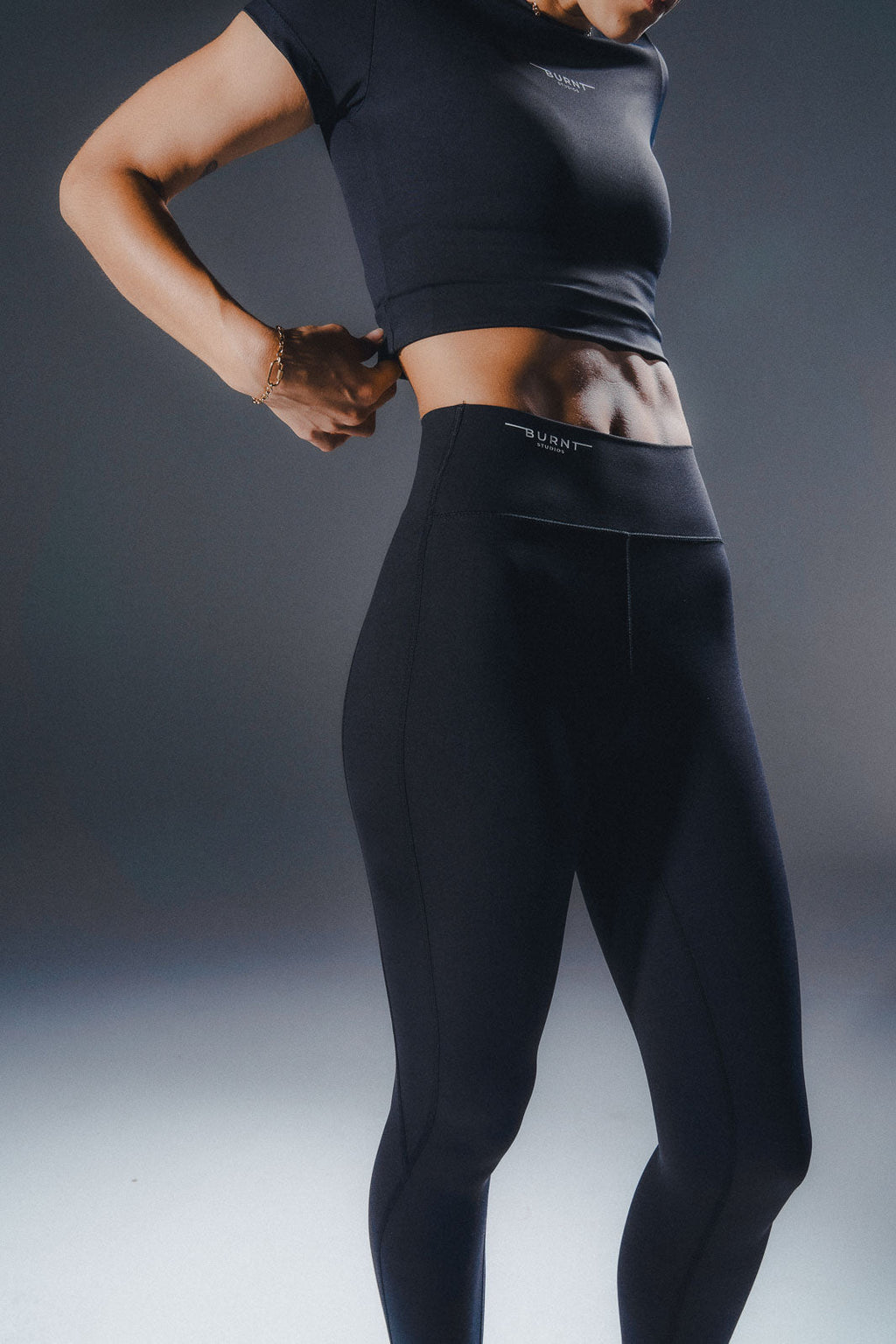 Essential Leah Legging